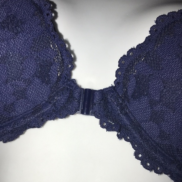 Pink Victoria’s Secret dark blue lace padded push up bra front closure 34B 💕 - Picture 5 of 6